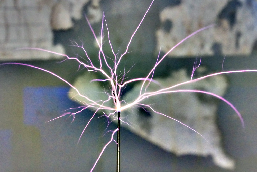 May 2-3 - High Voltage for Artists with Tim Shaw